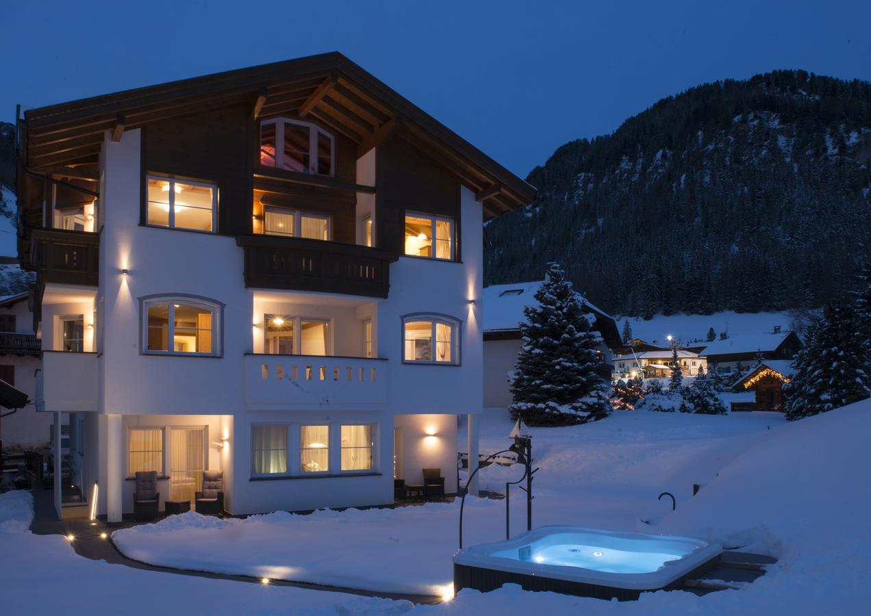 Apartments Antines Selva di Val Gardena Bilik gambar